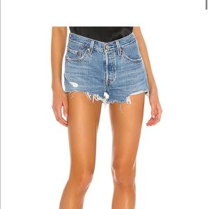 NWT Levi Jean Shorts 501 Original Short